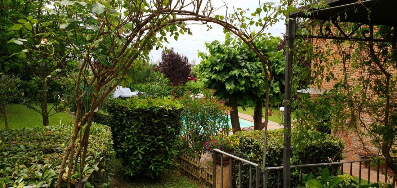 Molino Delle Fate Apartment Сиена Екстериор снимка